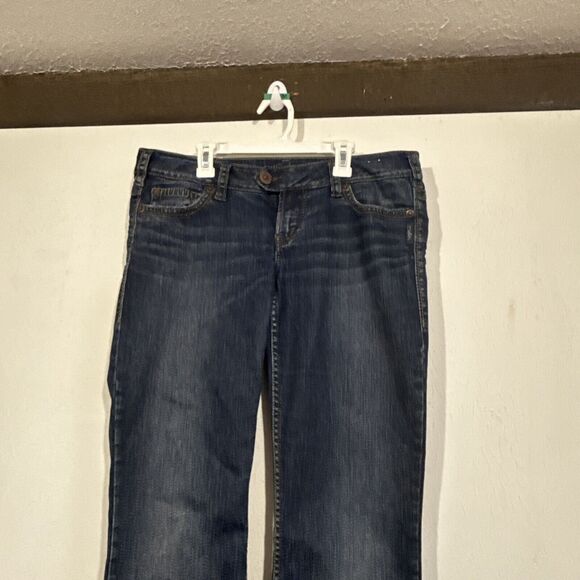 Silver Jeans Tuesday Bootcut Size 31 with stretch Distressed Medium wash denim - Picture 4 of 12